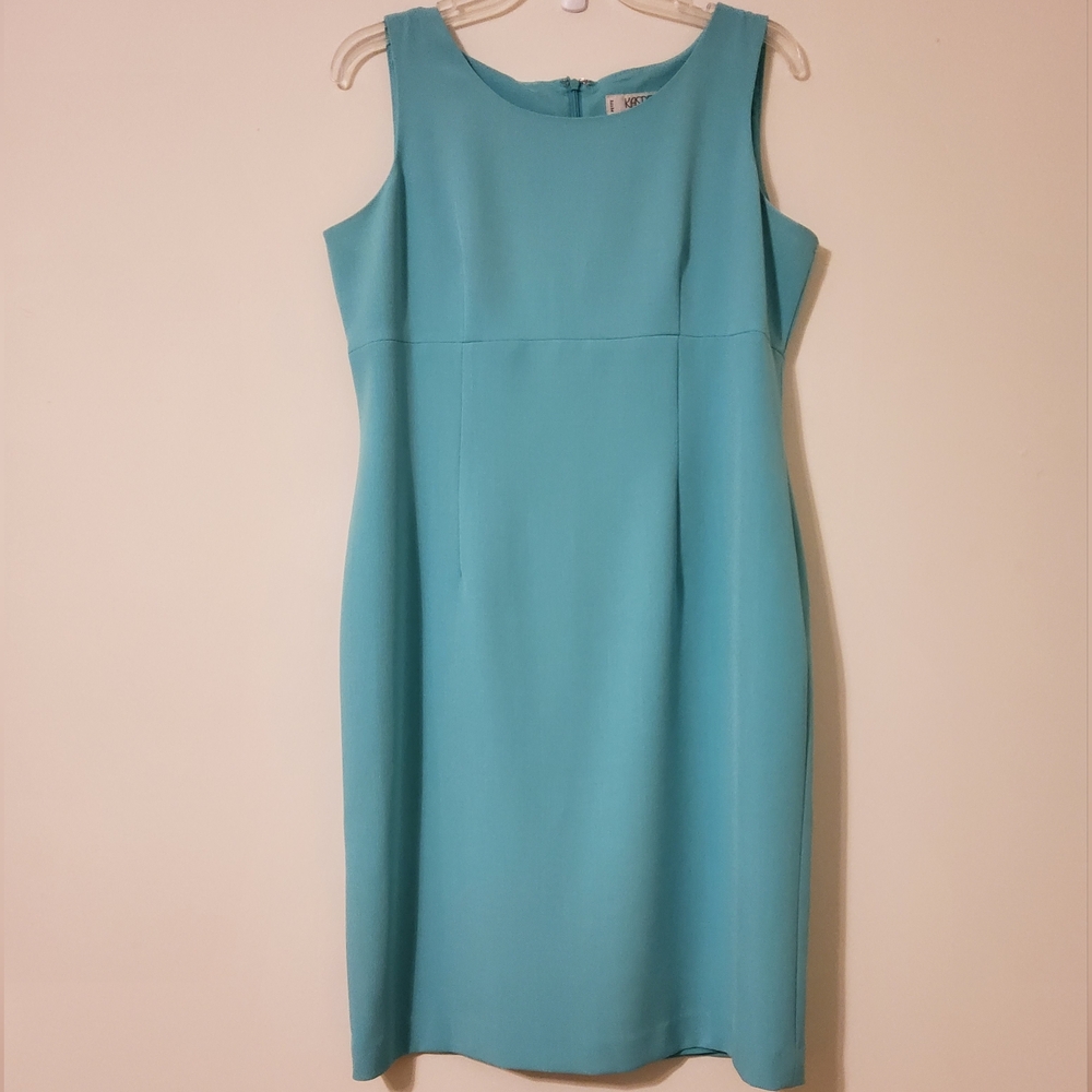 Kasper Green Stretch Sleeveless Sheath Round Neckline Size 10P